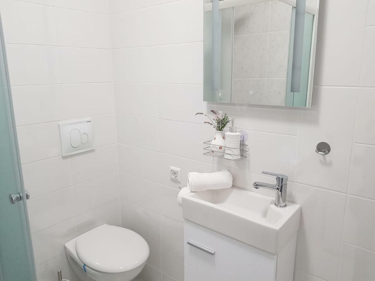 Apartman Kristina - Self Check In & Check Out 오토칵 외부 사진